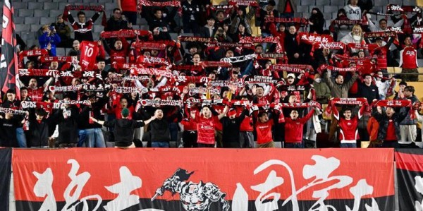 华体会体育登录入口-蓉城队长为深圳奔跑去了！跟河南喋喋不休 拿钱办事 但永远喂不熟