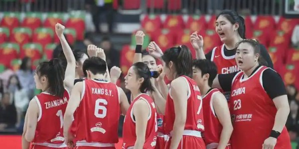 华体会体育官方网站-10分险胜！17+5+4女神爆发，宫鲁鸣变阵显奇效，1人最应该被放弃